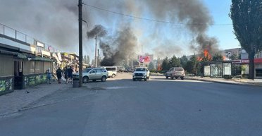 ВС РФ сбросили авиабомбу на магазин "Аврора" в Доброполье: много жертв, — соцсети (видео)