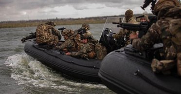 "Не смогут наступать": у ВС РФ на Херсонщине критическая нехватка катеров, — "Атеш"