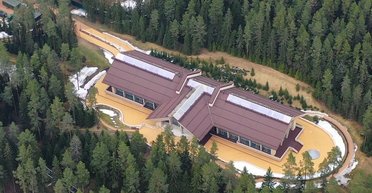 Дрон пролетел над имением Путина: новые детали атаки ГУР по нефтебазе в Петербурге