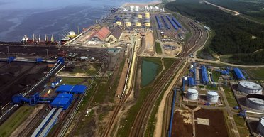 Дроны в шестой раз атаковали балтийские порты РФ: последствия в Усть-Луге и ситуация с ПВО (видео)