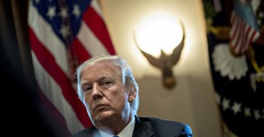 Трамп віддає Путіну Європу. Як експрезидент США записався в друзі кремлівського диктатора