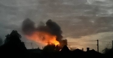 Дрони атакували Мелітополь: частина міста поринула у блекаут, — соцмережі (відео)