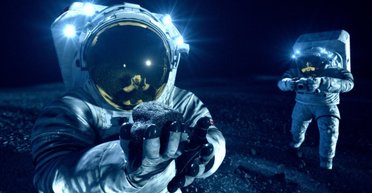 Перша за півстоліття висадка астронавтів на Місяць: скафандри NASA мають проблеми, вважає експерт