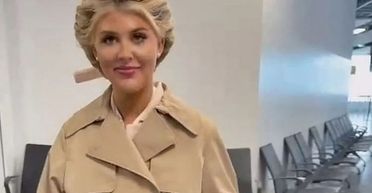 Хитра студентка зімітувала вагітність, щоб не платити в літаку за багаж (фото)