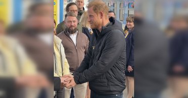 Принц Гарри прибыл в Киев с неанонсированным визитом (видео)