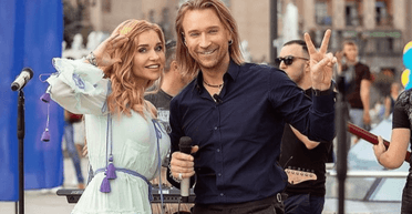 "Я підкаблучник": Олег Винник уперше розповів про свою дружину-співачку