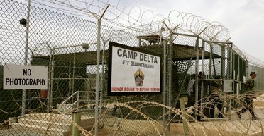 Трамп распорядился подготовить базу Гуантанамо на Кубе для размещения мигрантов