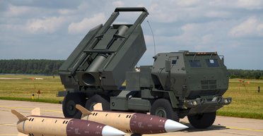 Ракеты ATACMS – проблема для россиян. Врагу приходится увести в тыл то, что увести нельзя