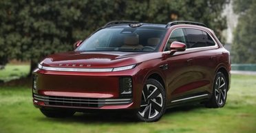 Запас ходу до 1520 км і авіаційні гальма: Chery показала люксовий електрокросовер (фото)