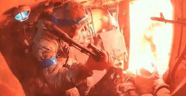 "Десантировались с БТР": бойцы Нацгвардии провели молниеносную операцию под Покровском (видео)