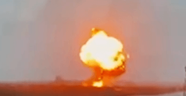 "Все три нитки одновременно взорвались": ГУР взорвали нефтепродуктопровод под Москвой (видео)