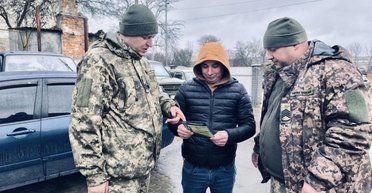 Могут ли ТЦК принудительно удерживать мужчин: юристы дали четкий ответ