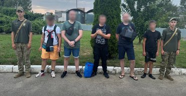 Должен был провести к Тисе: 14-летний украинец помогал уклонистам выехать за границу, — ГПСУ