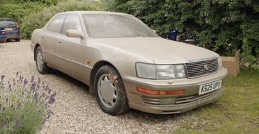 Роскошная капсула времени: обнаружен 32-летний Lexus в новом состоянии (видео)