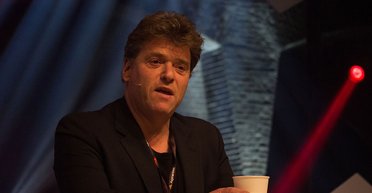 Починить будущее. Эндрю Кин о том, как избежать цифровой тирании