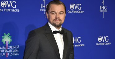 Леонардо Ді Капріо вжалила медуза під час відпочинку з дівчиною (фото)