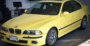 Знаменитая капсула времени: на продажу выставили BMW M5 E39 в новом состоянии (фото)
