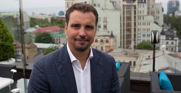 Все хорошие вещи в Украине происходят пока только при внешнем давлении, — Айварас Абромавичус