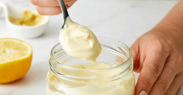 Рецепт домашнего майонеза, который готовится за 3 мин