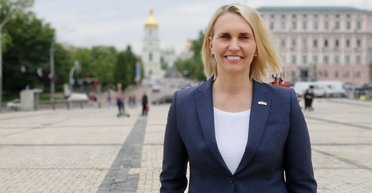 "Чистое зло": Бриджит Бринк рассказала, почему покинула пост посла США в Украине