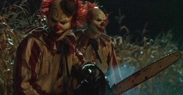 "Клоун Френдо": про що новий фільм жахів із підлітками, YouTube і кукурудзяним полем