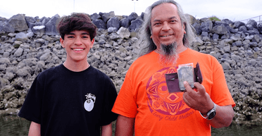 "У ньому було все": загублений гаманець повернувся до власника через 33 роки (відео)