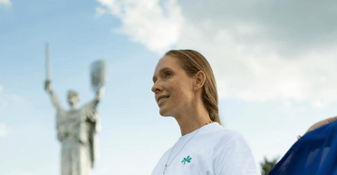 Катя Осадча зізналася, чи повернеться її син до України із США: що він там робить