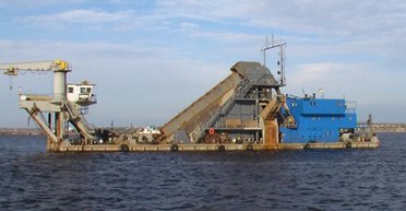 На Дунае возле Вилково взорвалось землеройное судно, погибли члены экипажа: какие последствия