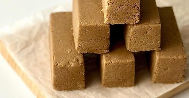 Домашня халва: рецепт улюбленого десерту без зайвого клопоту