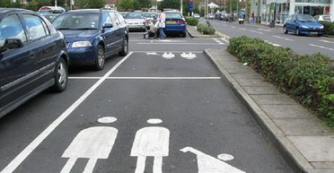 В Украине обязали создавать паркоместа для водителей с малолетними детьми