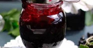Варення-желе з чорної смородини: як приготувати вітамінну бомбу