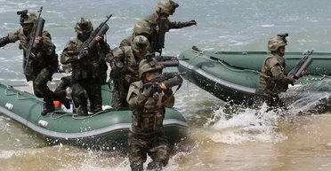 Відправлять воювати під Курськ: 1500 спецпризначенців КНДР уже перебувають у Владивостоці (фото)