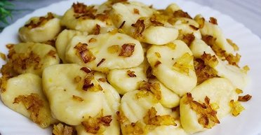 Ленивые, но очень вкусные: рецепт вареников с картошкой