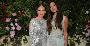 Дуже схожі: у день народження Вікторія Бекхем показала свою молодшу сестру (фото)