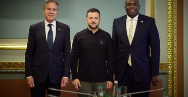 Британия разрешила бить по России дальнобойными ракетами Storm Shadow, — The Guardian