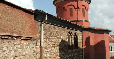 Византийская принцесса, монгольский хан и религиозная святыня: какие истории скрывает Кровавая церковь Стамбула