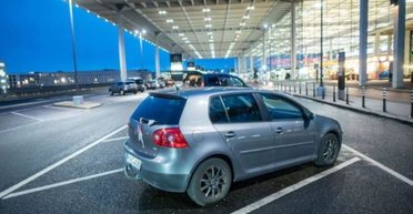 Забув на рік: паркування в аеропорту обійшлося власнику авто в $200 тисяч (фото)