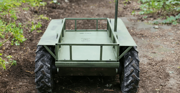 Выдержал десяток ударов: бойцы НГУ спасли робота после "безумной самоубийственной миссии" (фото)