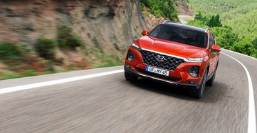 Позолоченный теленок. Как Hyundai Santa Fe шел к четвертому поколению, и что он предложит украинским автомобилистам