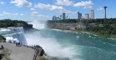 Возле Ниагары объявлено чрезвычайное положение: ждут наплыва туристов из-за солнечного затмения (фото)