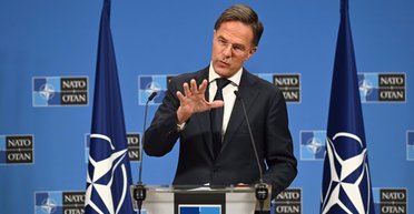 НАТО не братиме участі в переговорах про припинення війни в Україні: Рютте назвав причину