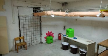 Діти в укритті ходять "на відро" під час тривог: київський дитсадок роками не отримує фінансування