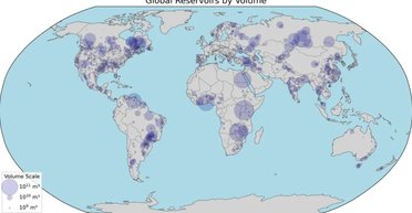 Полюси з'їжджають із поверхні Землі: у цьому винні споруди, створені людиною