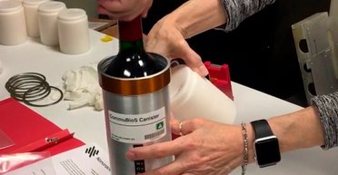 Вино из космоса. Бутылки с французским вином вернут на Землю после года на МКС