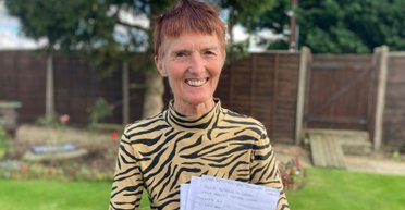 Жінка відправила резюме і отримала відповідь лише через 48 років (фото)