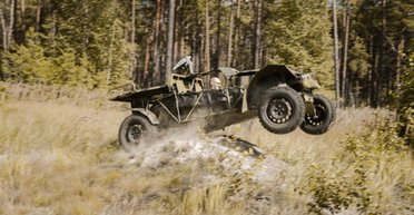 В Украине развернули серийное производство боевых багги VOLS: пулемет и 500 кг груза (видео)