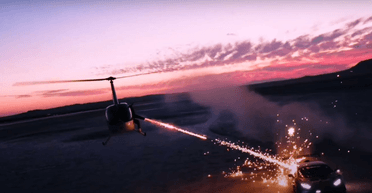 Стріляв феєрверками з гелікоптера у спорткар: блогера заарештували за незвичайний трюк (відео)