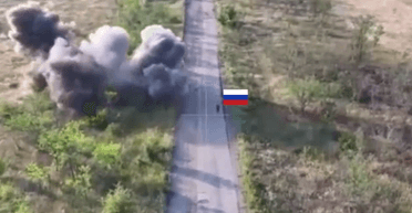 Хотел сдаться в плен: россияне открыли огонь по своему военному на Запорожском направлении (видео)