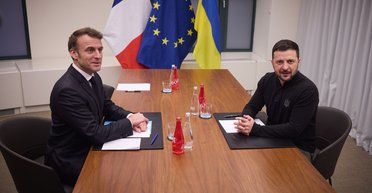 У Парижі обговорять автоматичне членство України в НАТО, якщо РФ порушить перемир'я, — ЗМІ