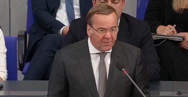 Готовятся к войне: Писториус сообщил, что РФ может напасть в 2029 году (видео)